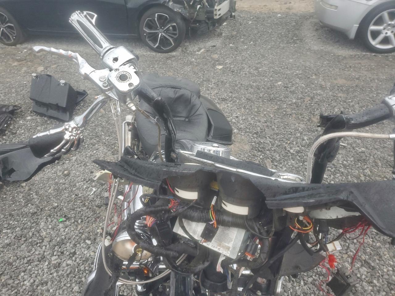 Harley-Davidson Fl Image 5