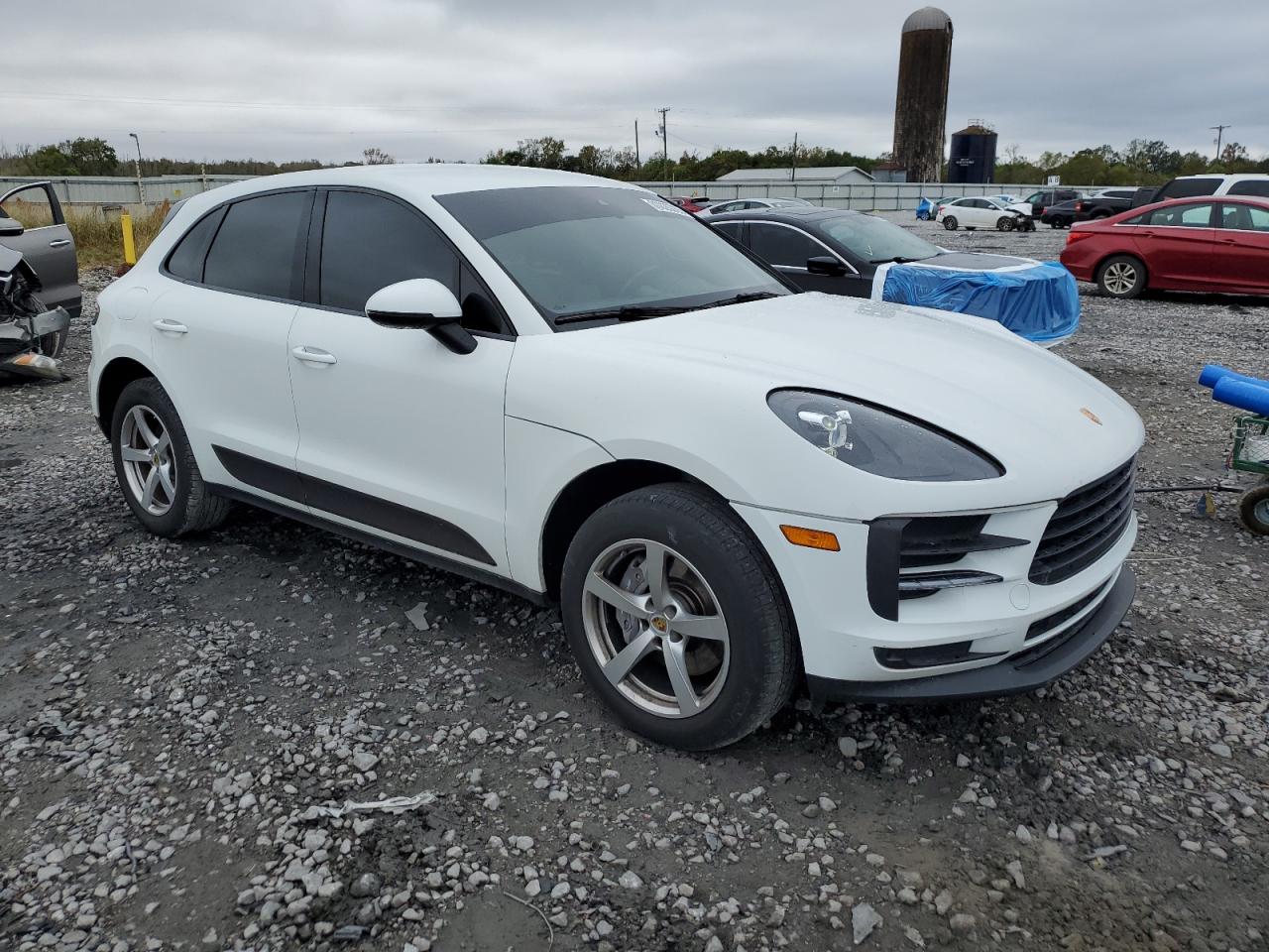 Porsche Macan Image 3