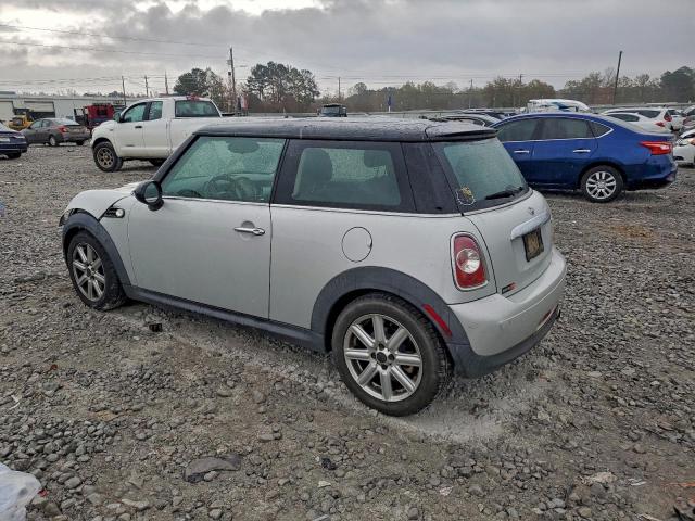 MINI Cooper Image 12
