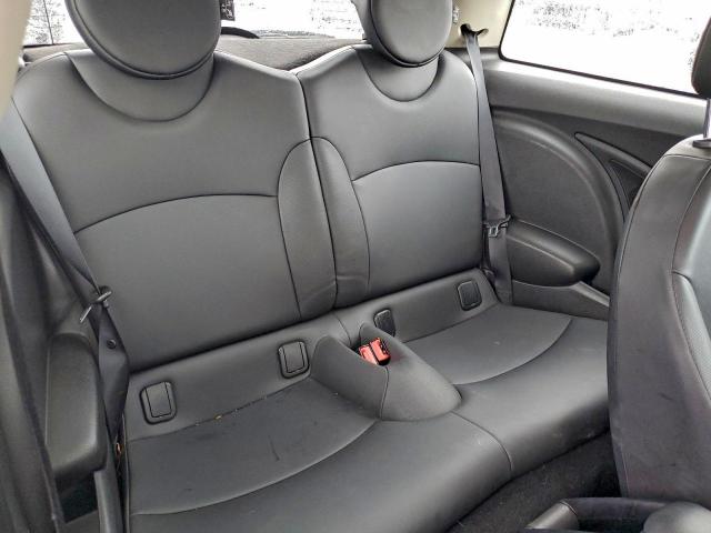 MINI Cooper Image 13