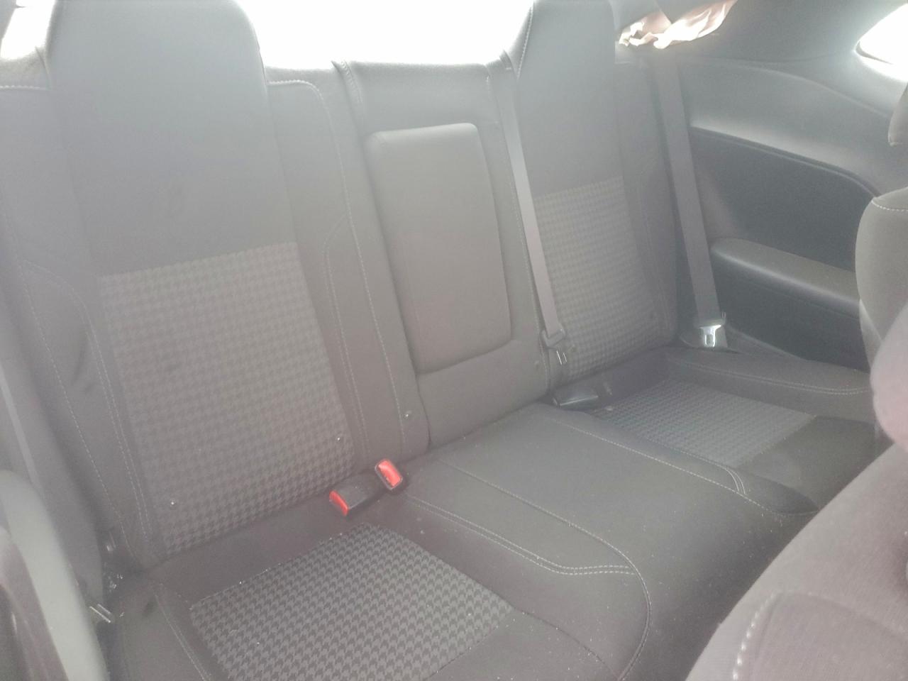 Dodge Challenger Sxt Image 6