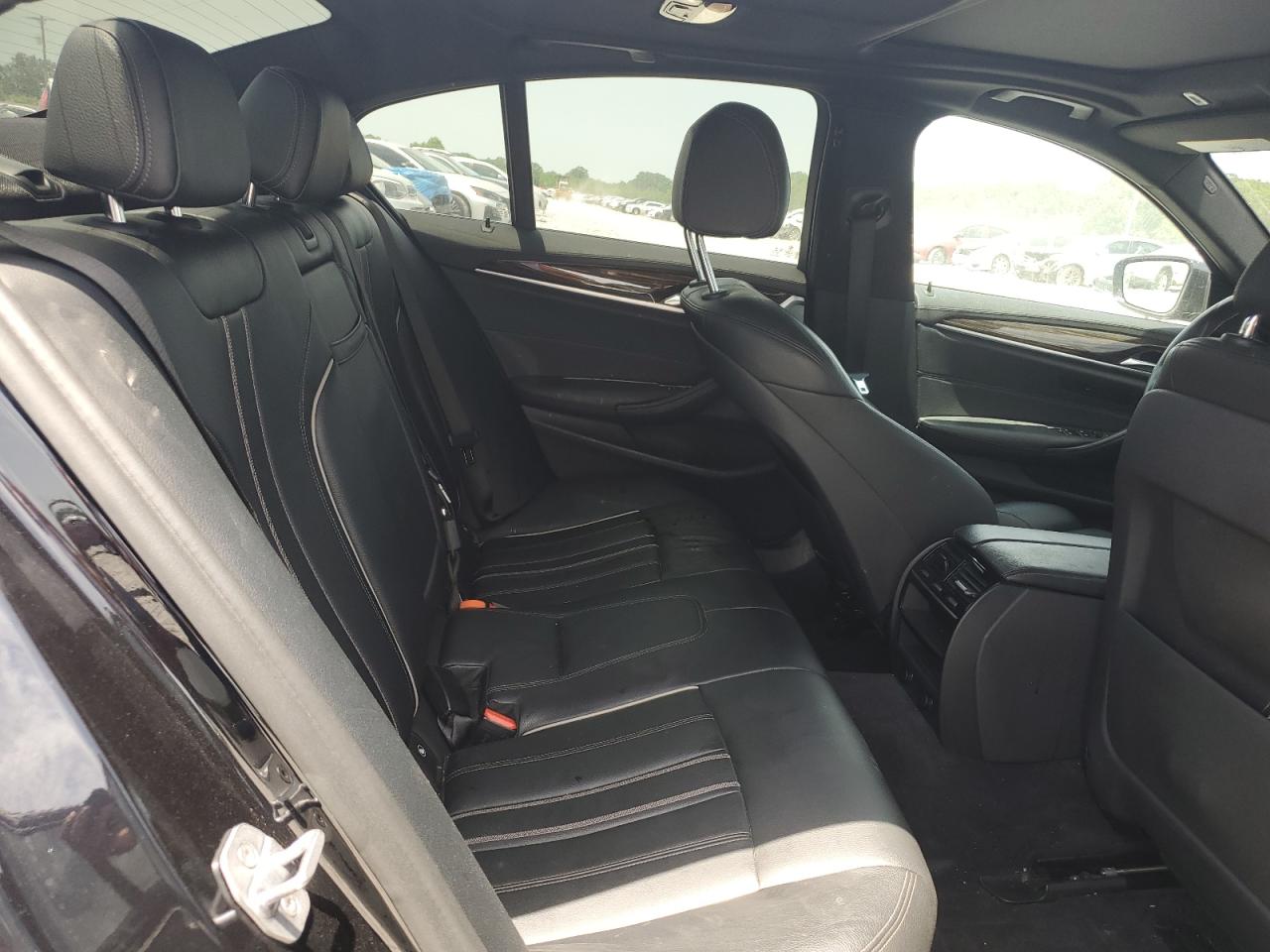 BMW 5 Series I Image 5