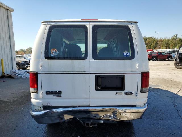 Ford Econoline E250 Van Image 9