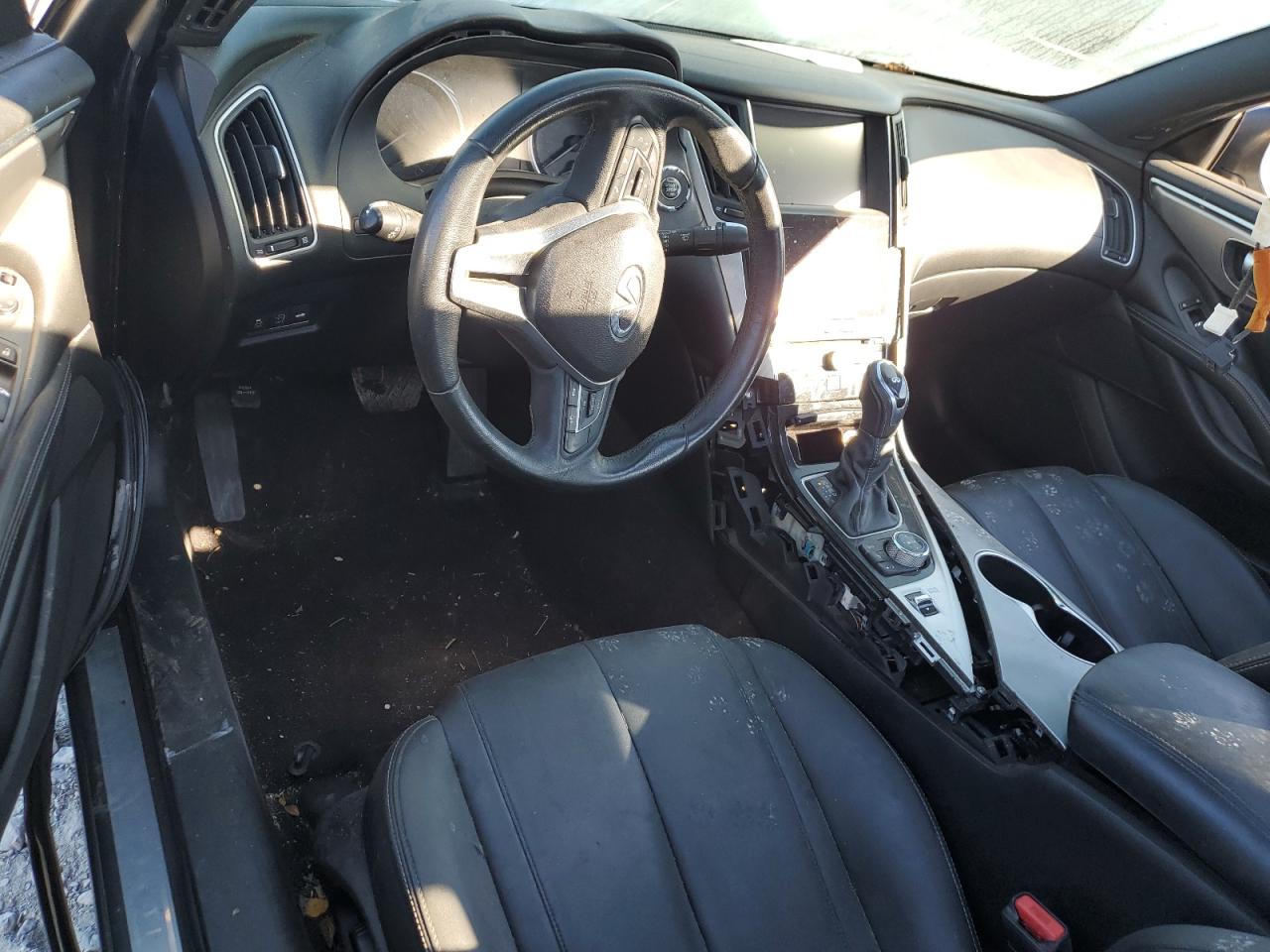 INFINITI Q60 Base Image 5