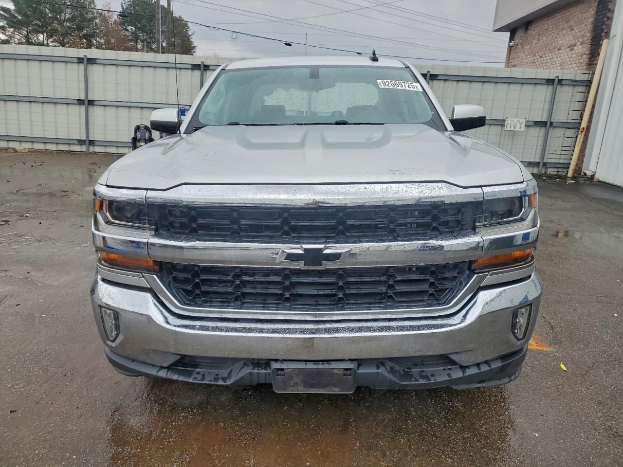 Chevrolet Silverado C1500 Lt Image 6
