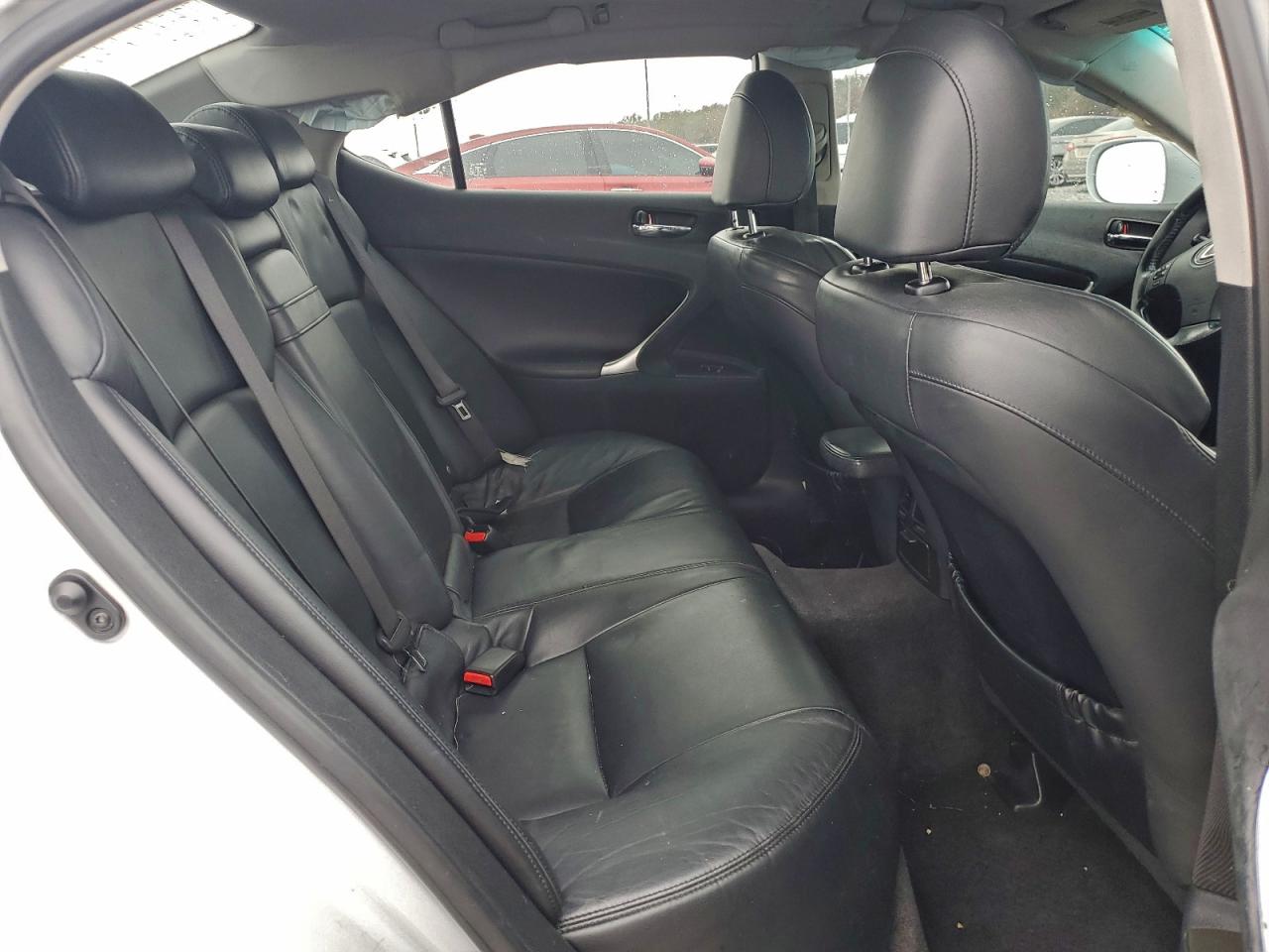 Lexus Is 250 Image 11