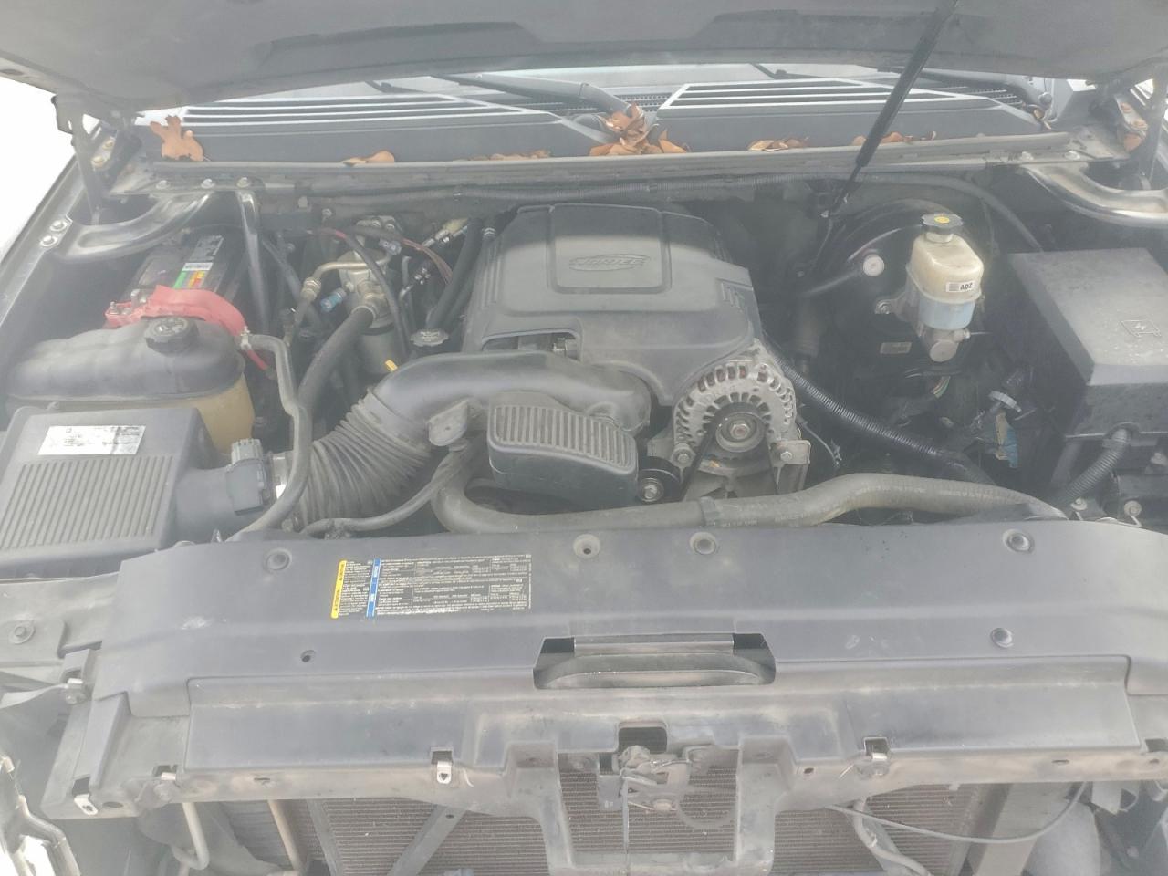 GMC Yukon C1500 Slt Image 3