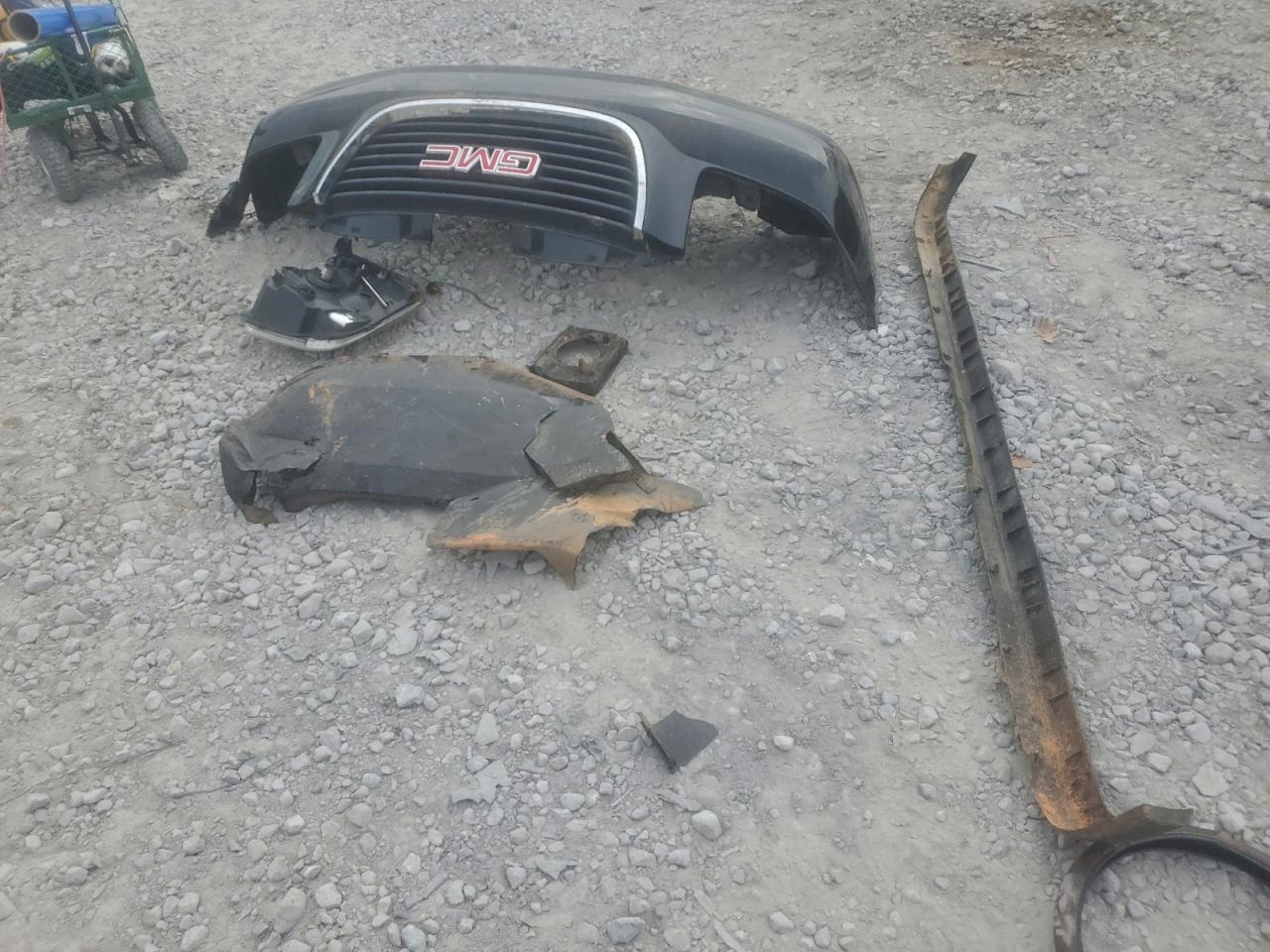 GMC Yukon C1500 Slt Image 6