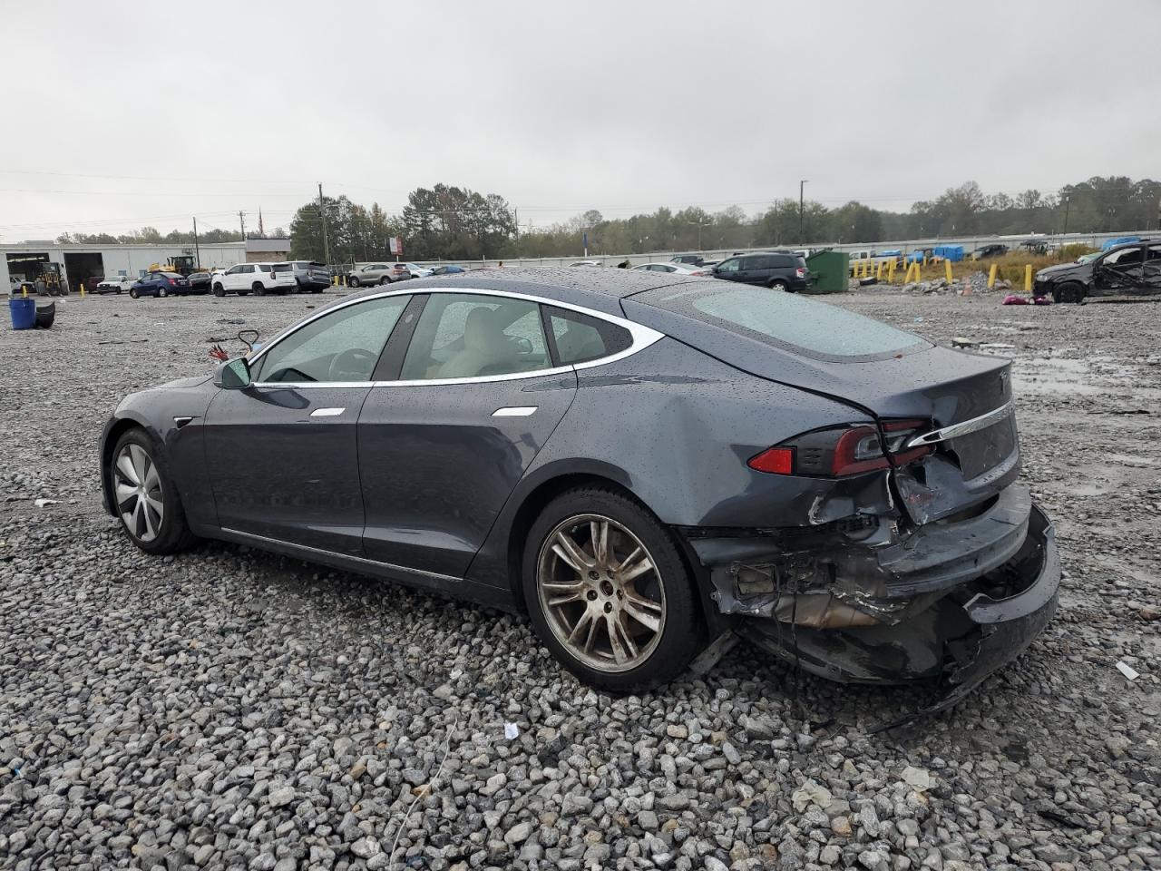 Tesla Model S Image 3
