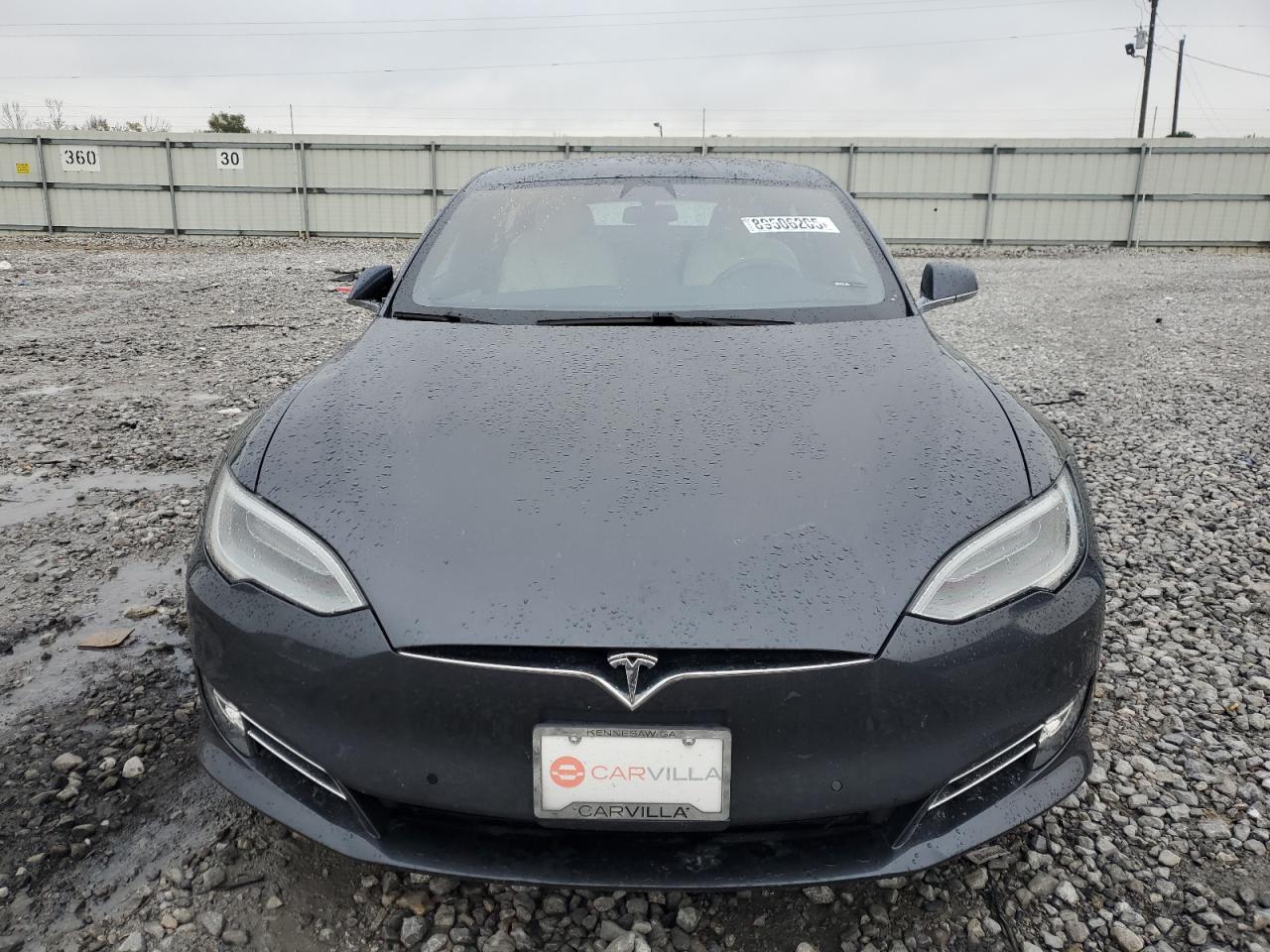Tesla Model S Image 2
