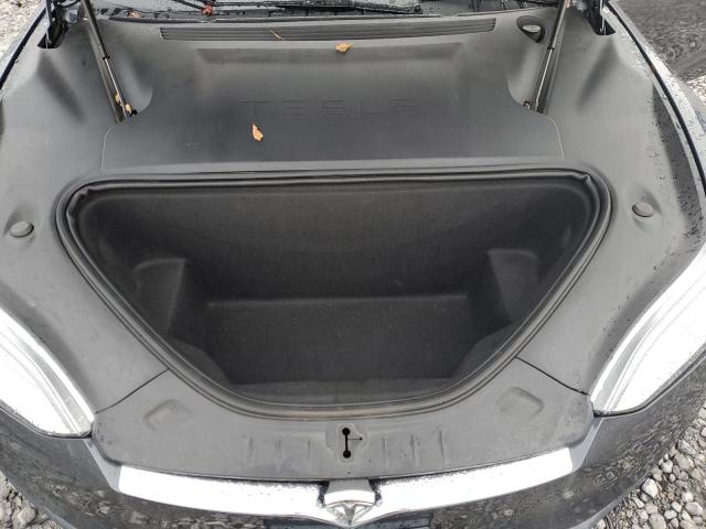 Tesla Model S Image 9
