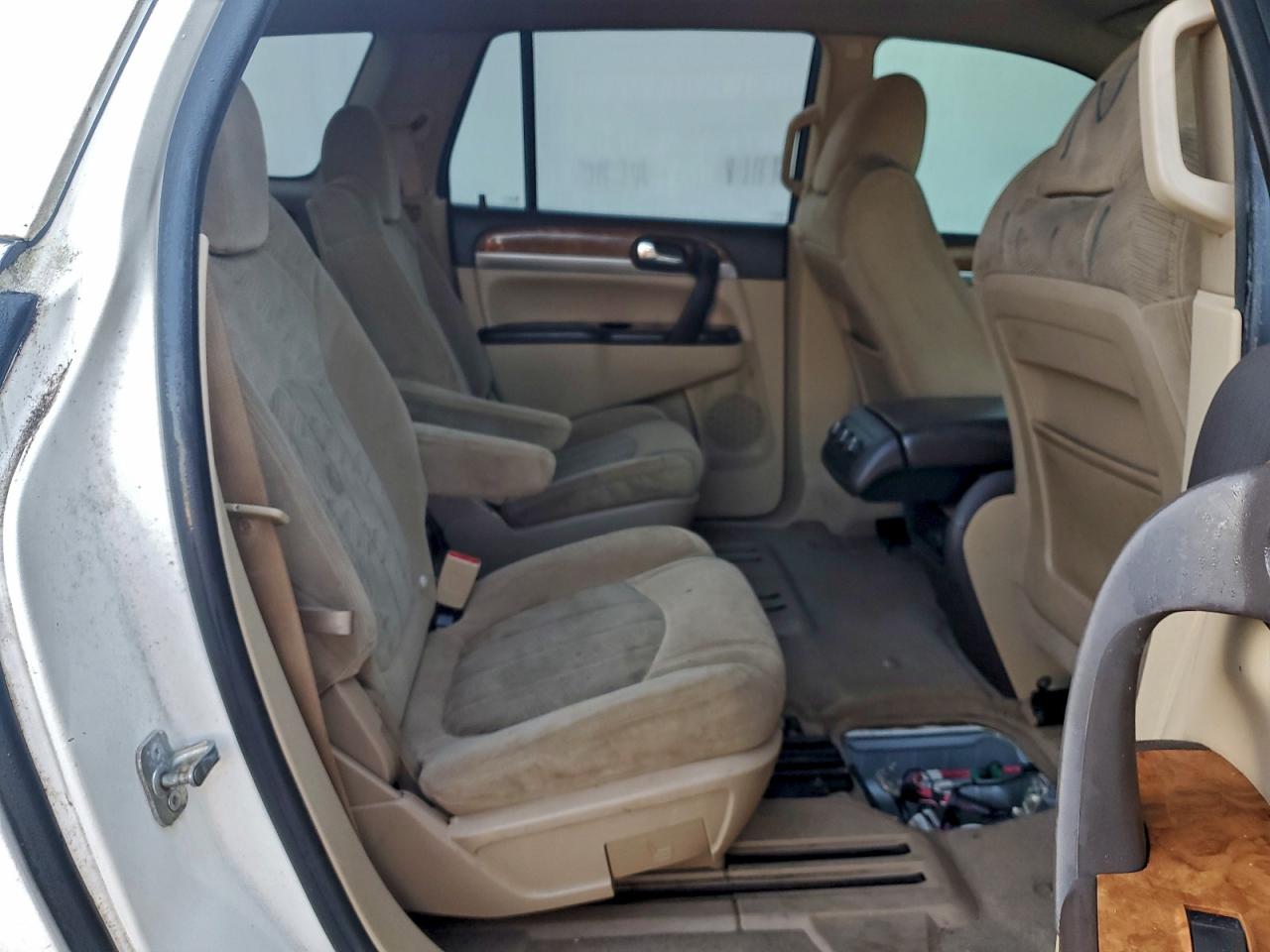 Buick Enclave Cx Image 7