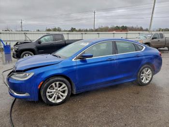  Salvage Chrysler 200