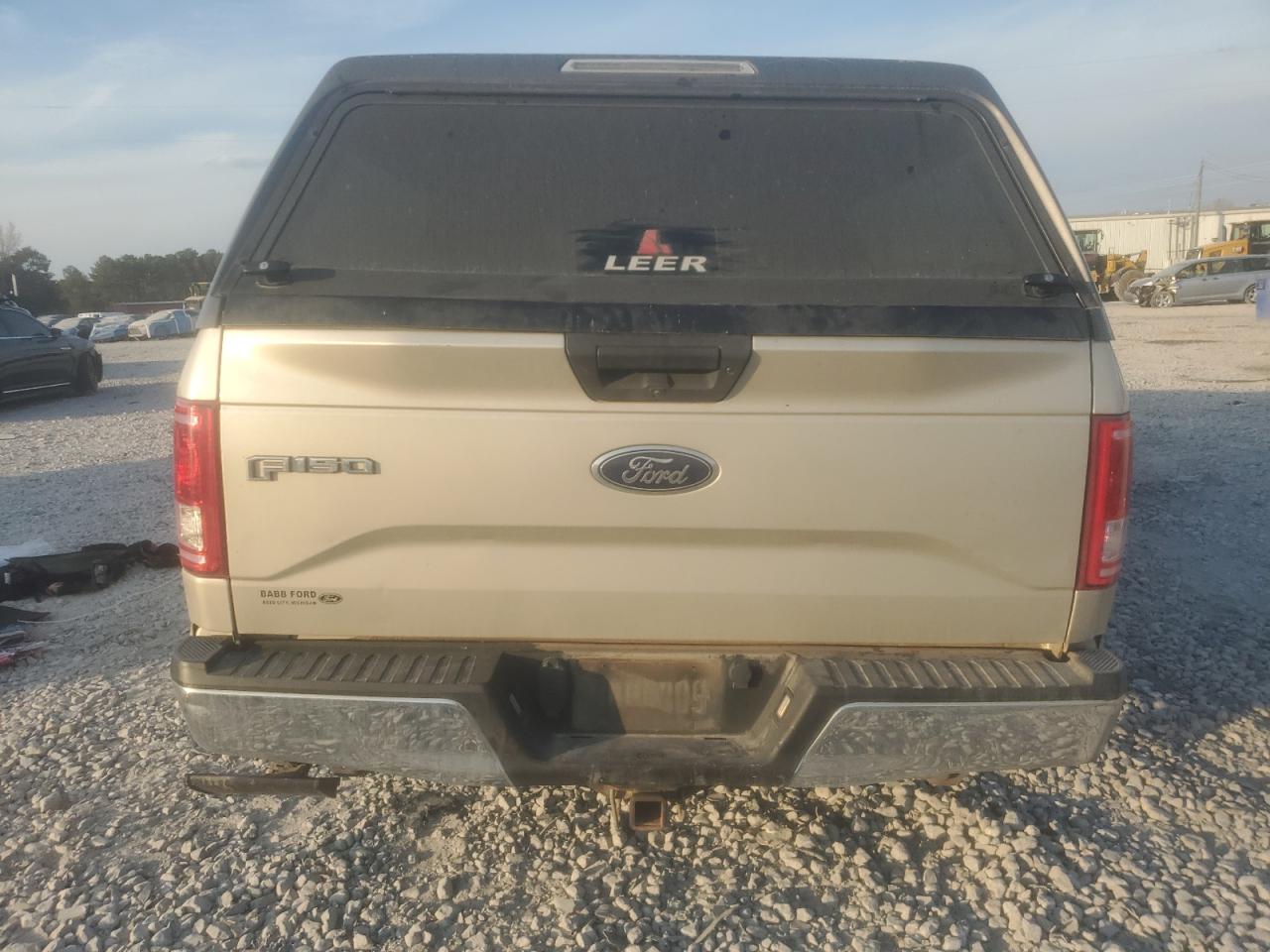 Ford F-150 Super Cab Image 11