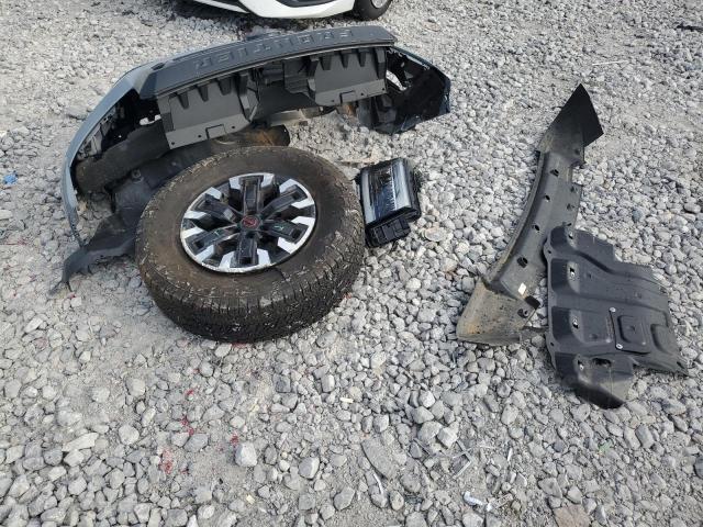 Nissan Frontier S Image 12