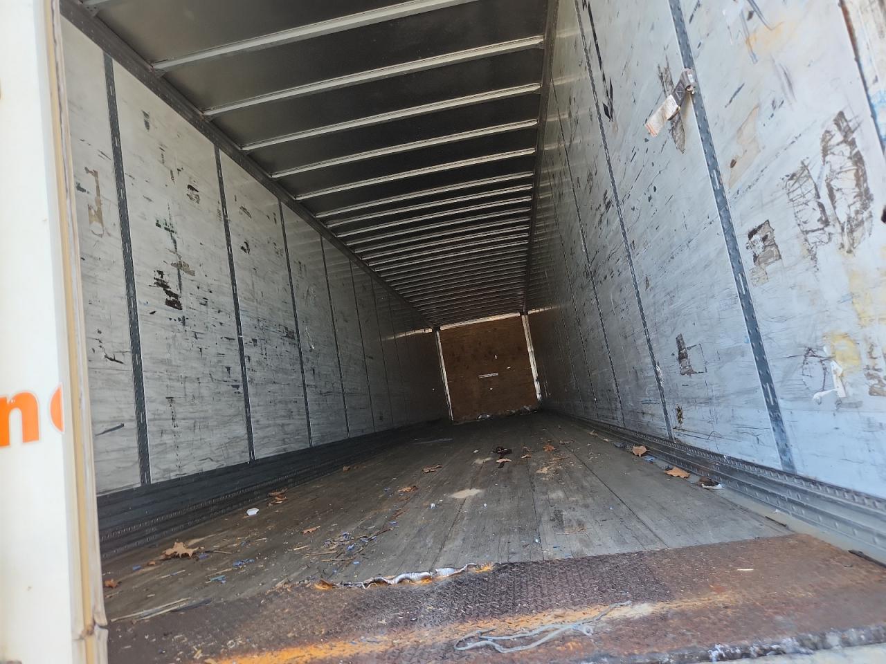 Stoughton Trailer Image 4