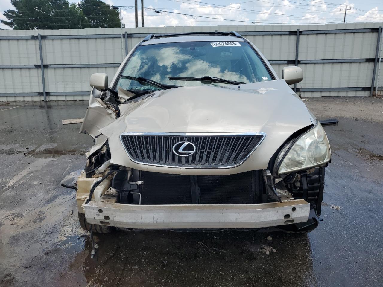 Lexus RX 330 Image 11