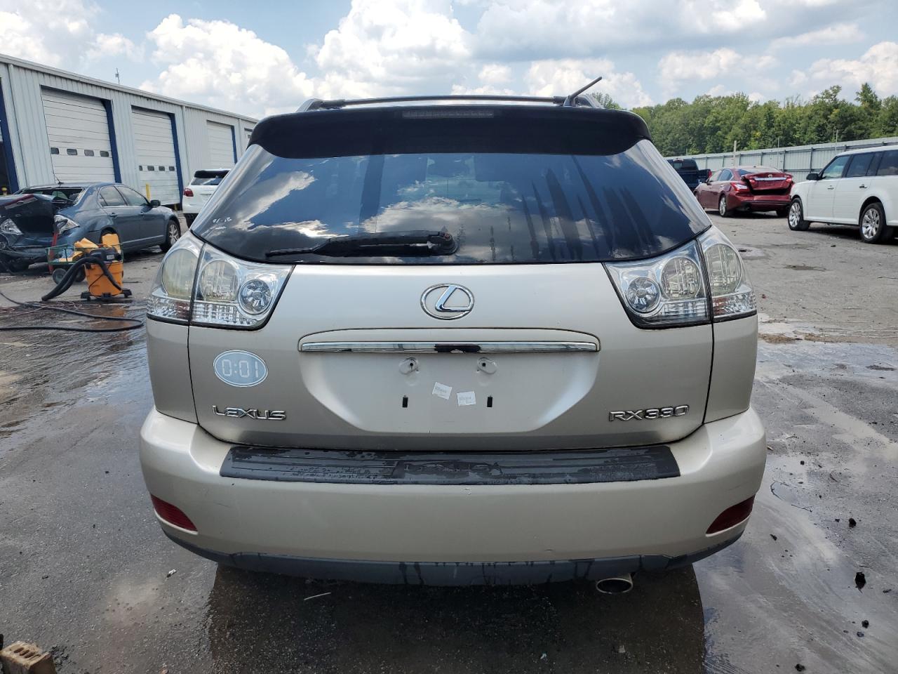 Lexus RX 330 Image 6