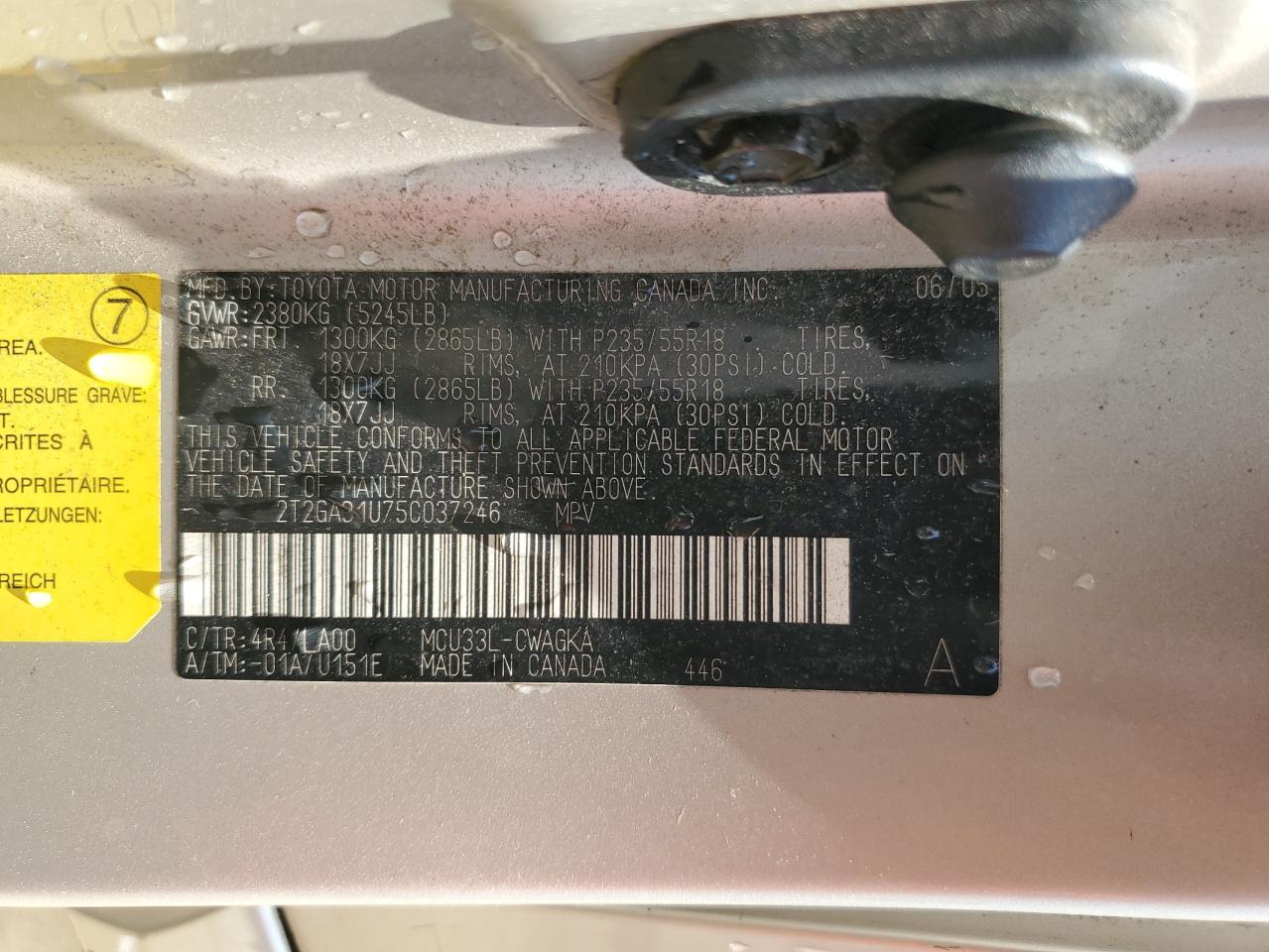 Lexus RX 330 Image 12