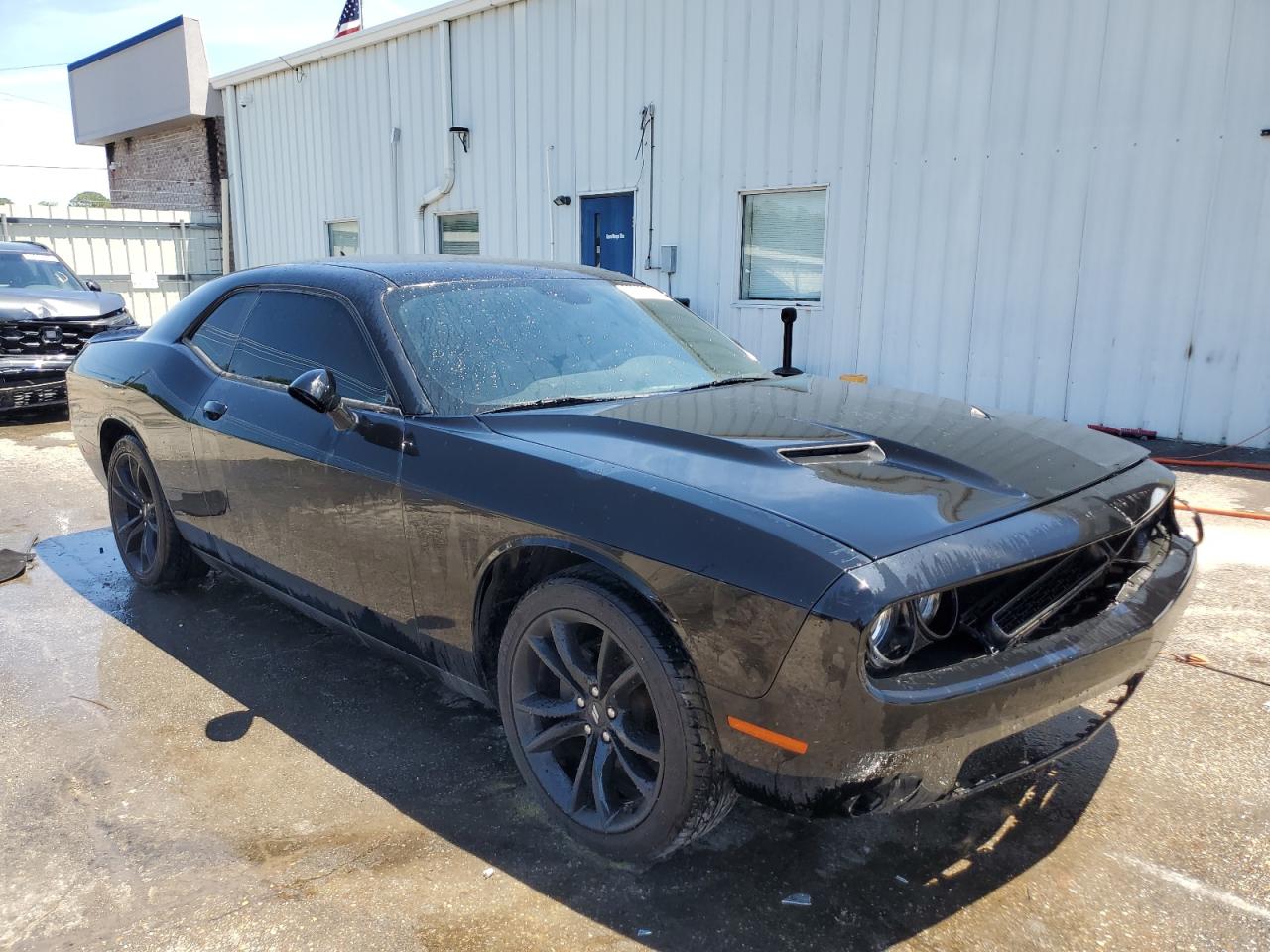 Dodge Challenger Sxt Image 12