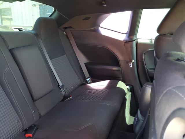 Dodge Challenger Sxt Image 8