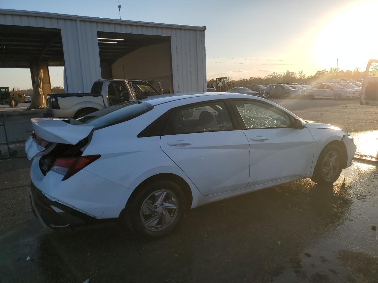 Hyundai ELANTRA Se Image 3