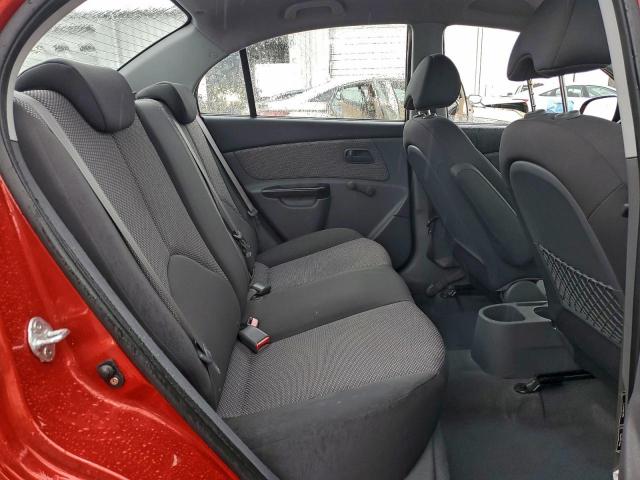 Kia Rio Base Image 4