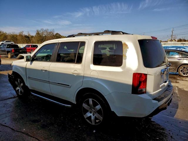 Honda Pilot Touring Image 2