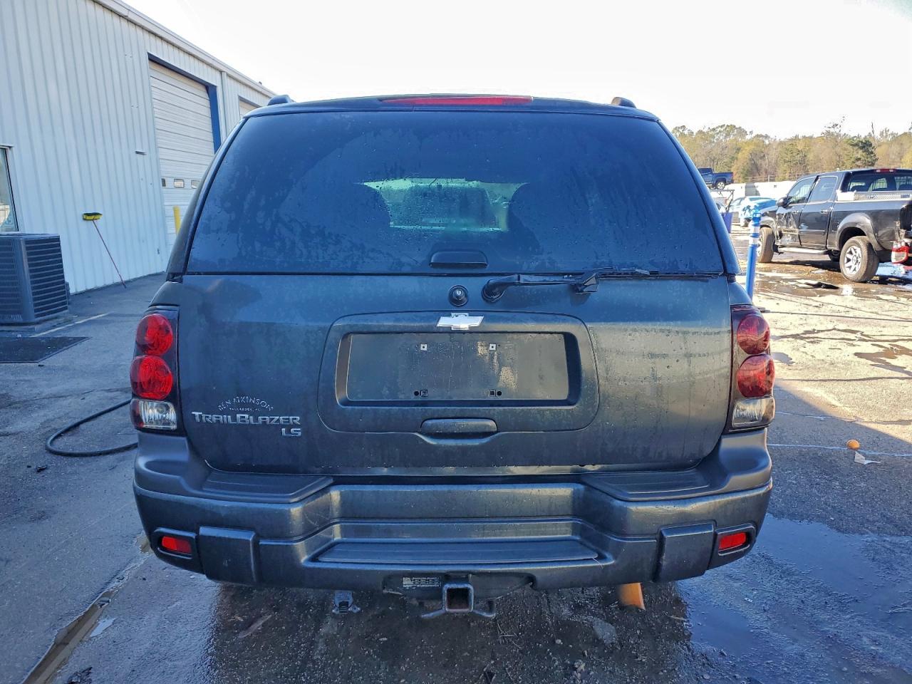 Chevrolet Trailblazer Ls Image 4