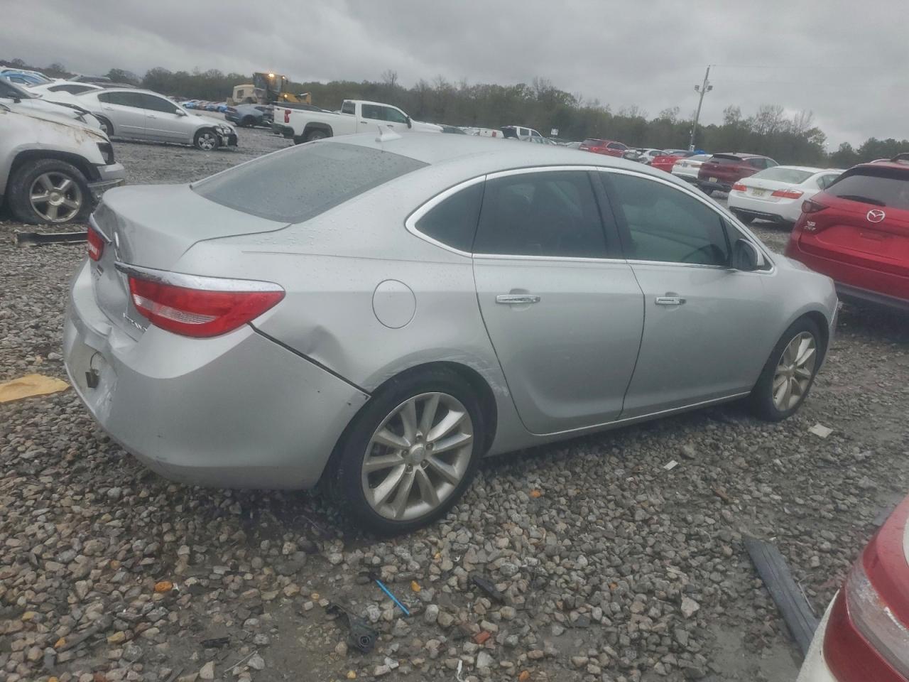 Buick Verano Image 3