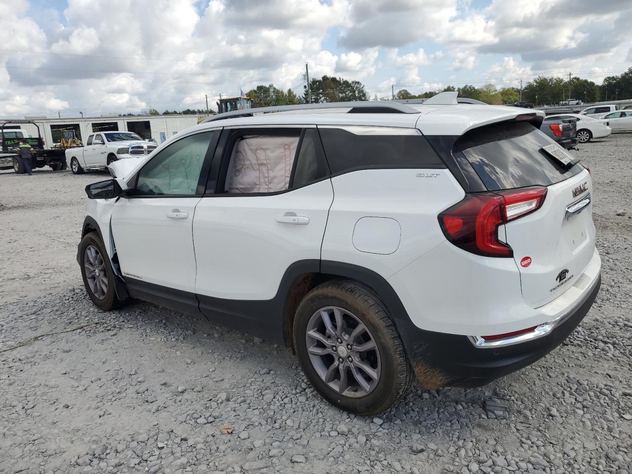 GMC Terrain Slt Image 2