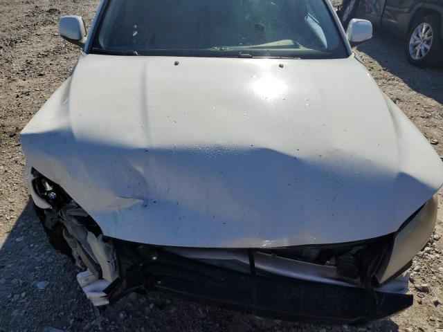 Volvo S80 3.2 Image 12