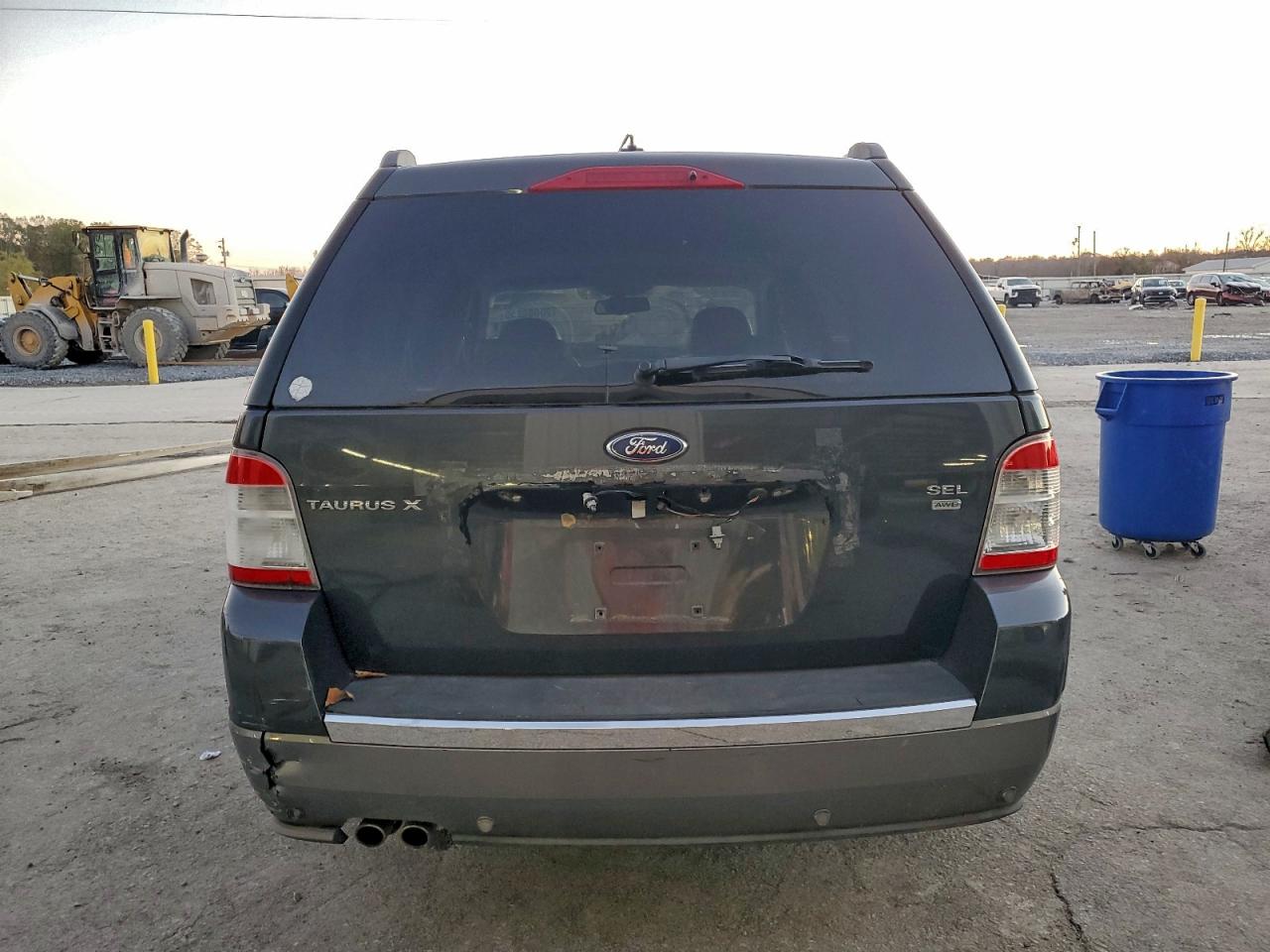 Ford Taurus Sel Image 4