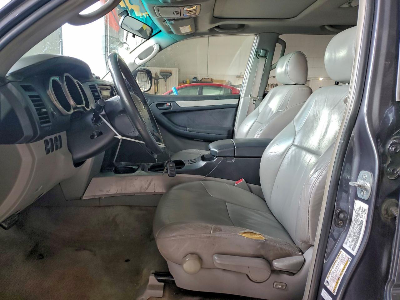 Toyota 4Runner Sr5 Image 7