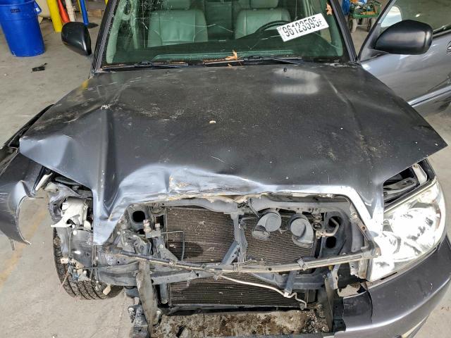 Toyota 4Runner Sr5 Image 13