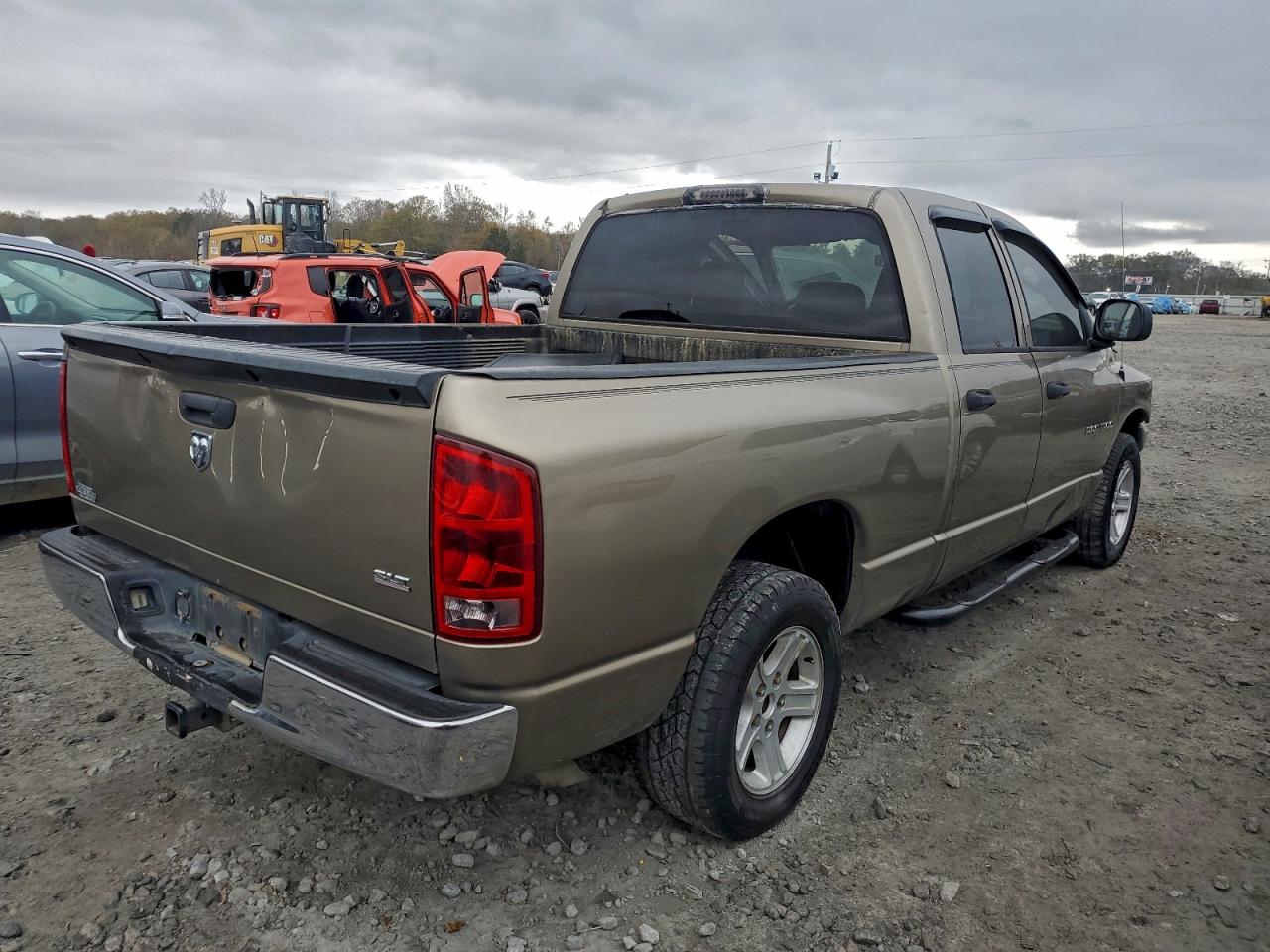 Dodge Ram 1500 St Image 2