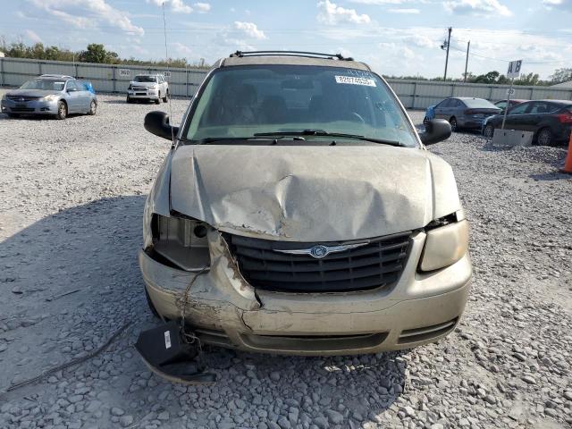 Chrysler Minivan Image 2