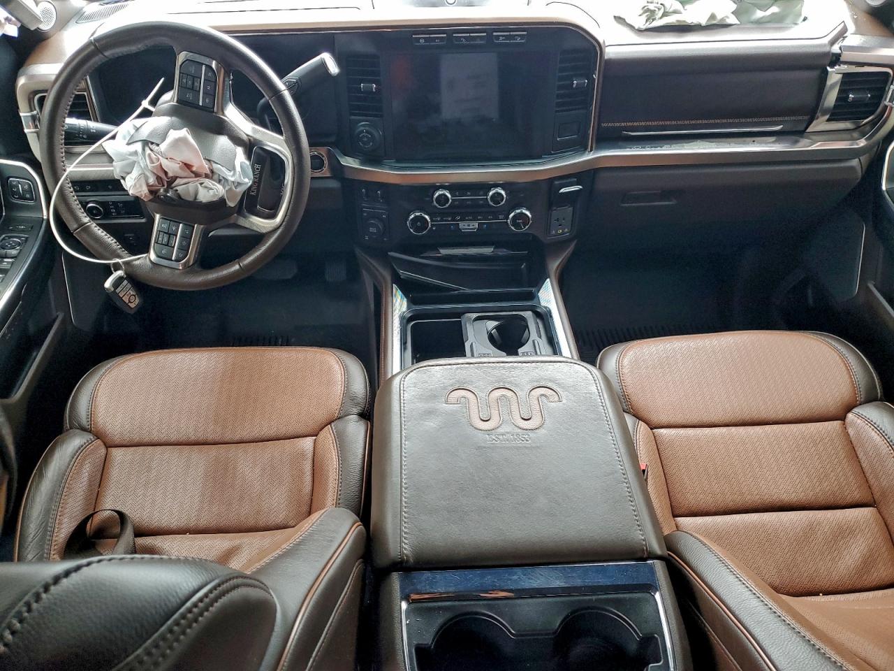 Ford F-350 Super Duty Image 11