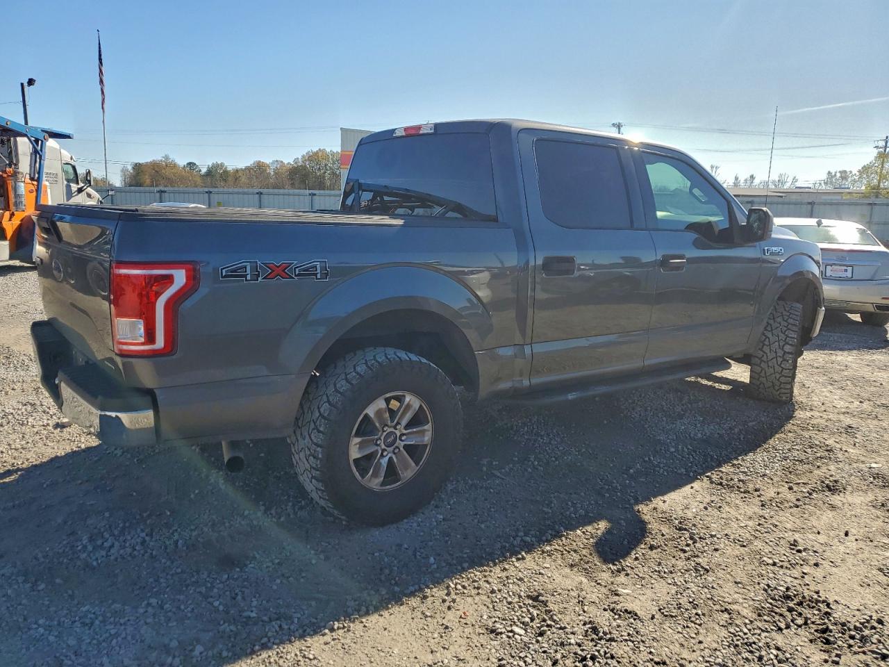 Ford F-150 Supercrew Image 2