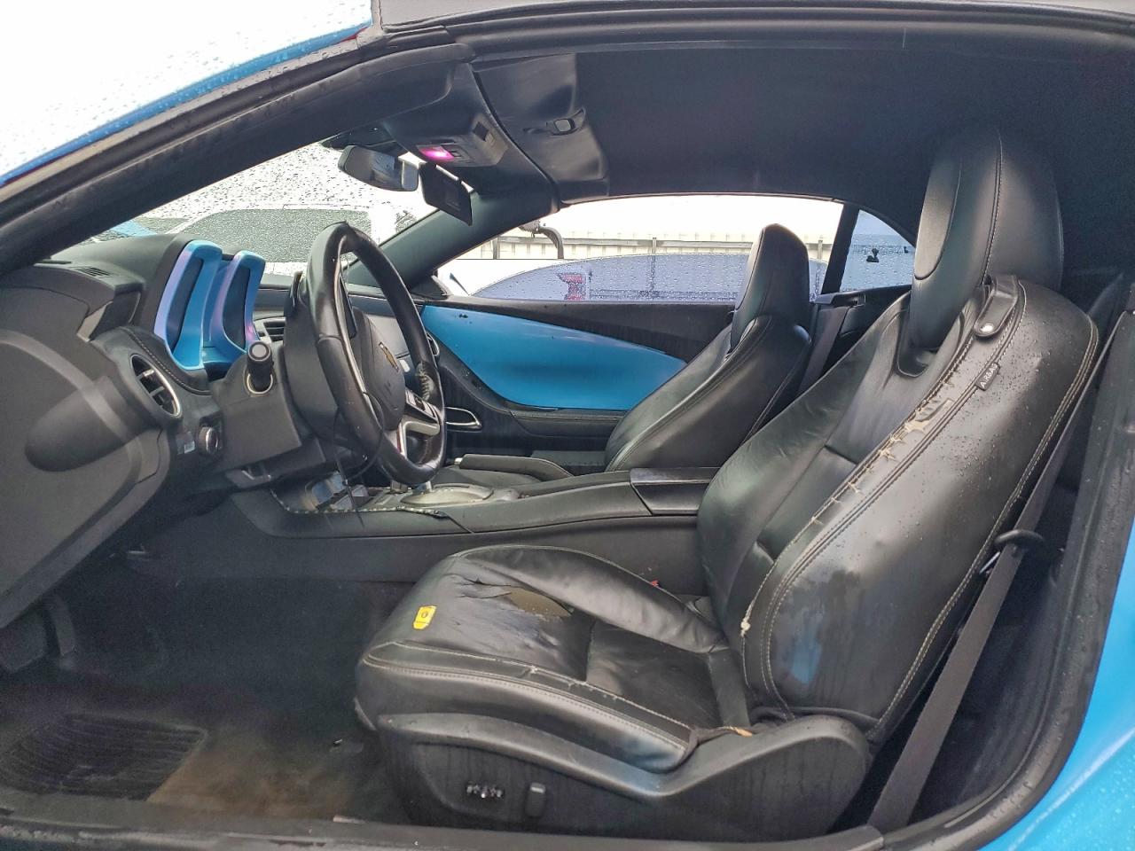 Chevrolet Camaro Lt Image 12