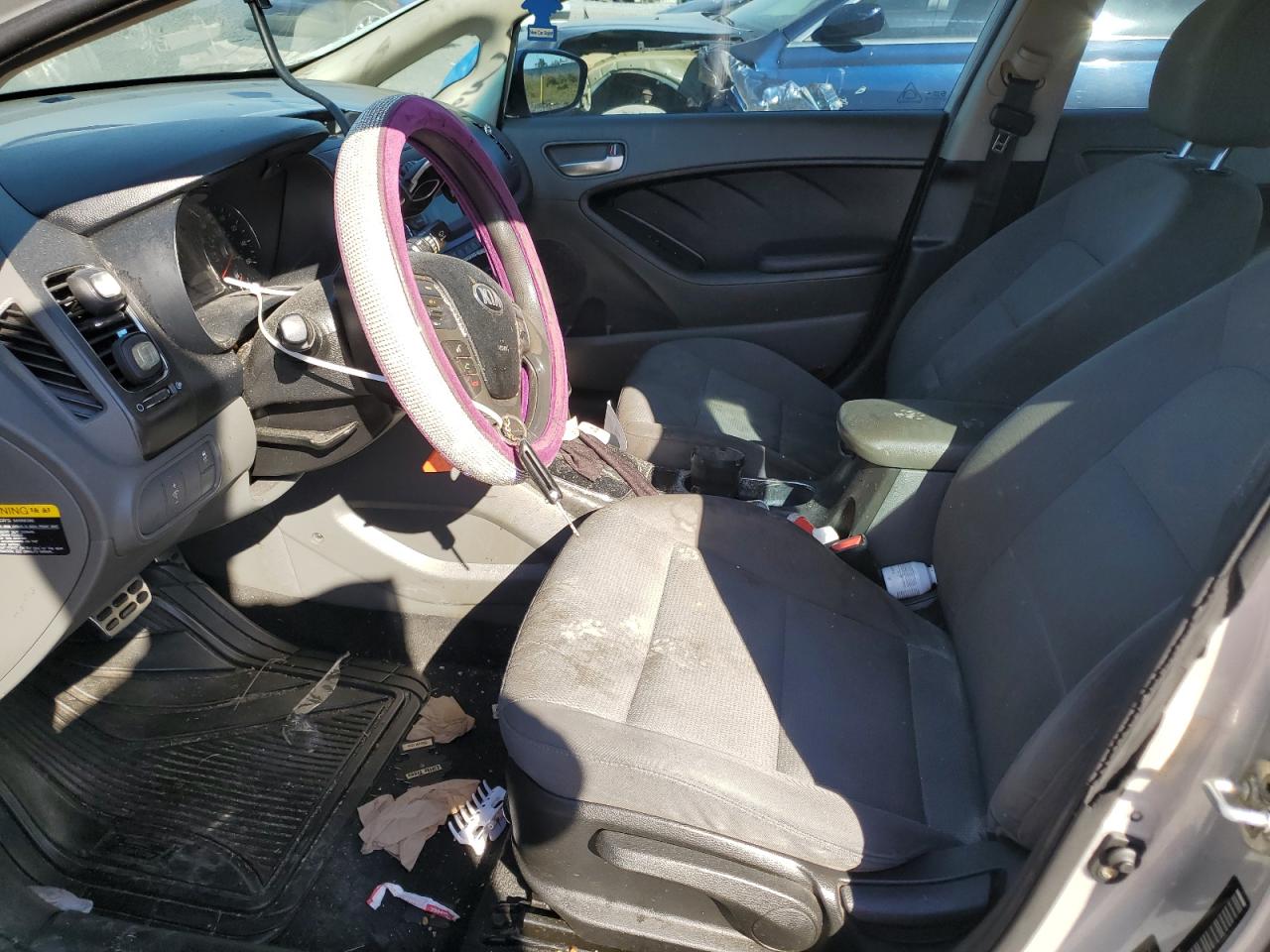 Kia Forte Lx Image 8