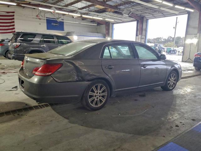 Toyota Avalon Xl Image 9