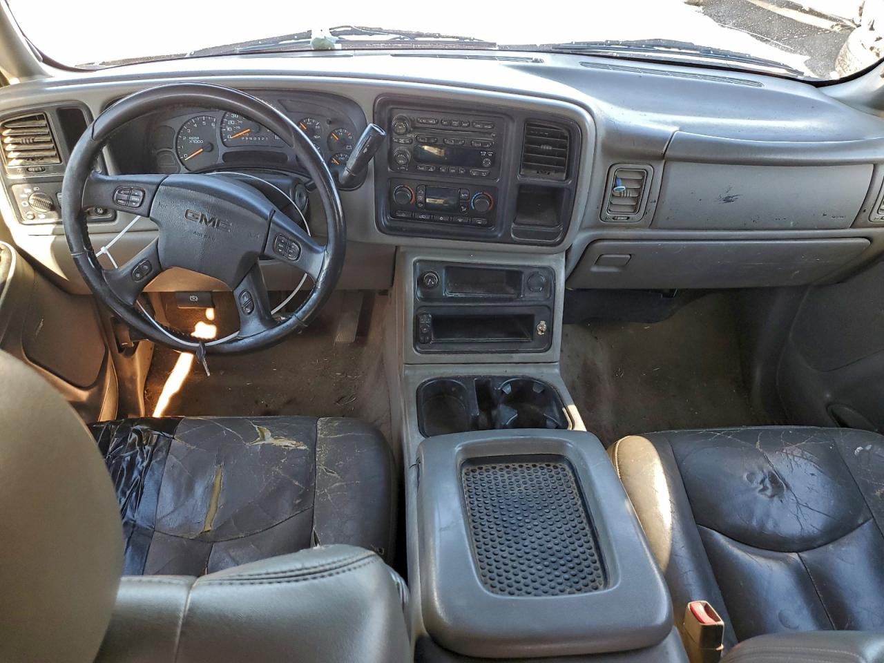 GMC Sierra C1500 Image 10