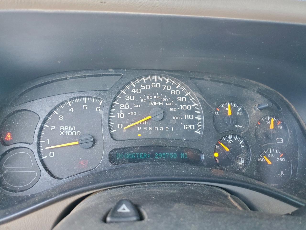 GMC Sierra C1500 Image 11