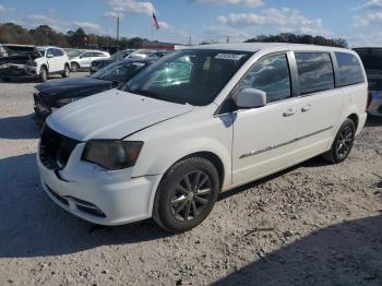 Salvage Chrysler Minivan