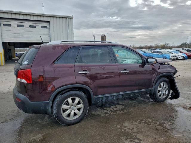 Kia Sorento Base Image 7