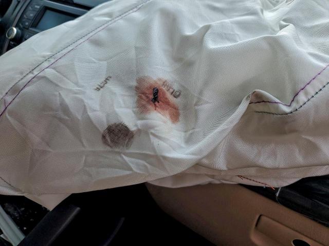 Kia Sorento Base Image 5