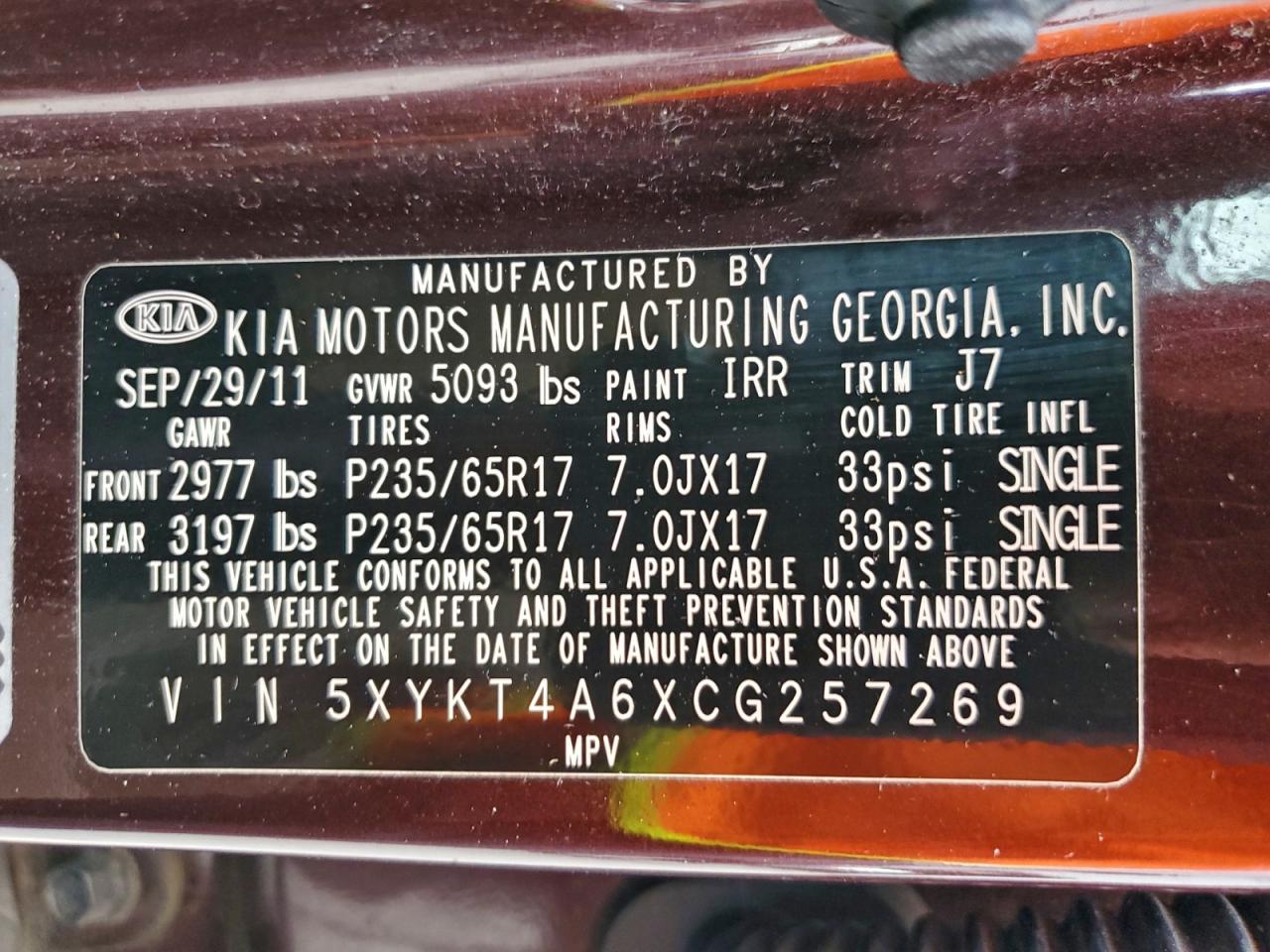 Kia Sorento Base Image 13