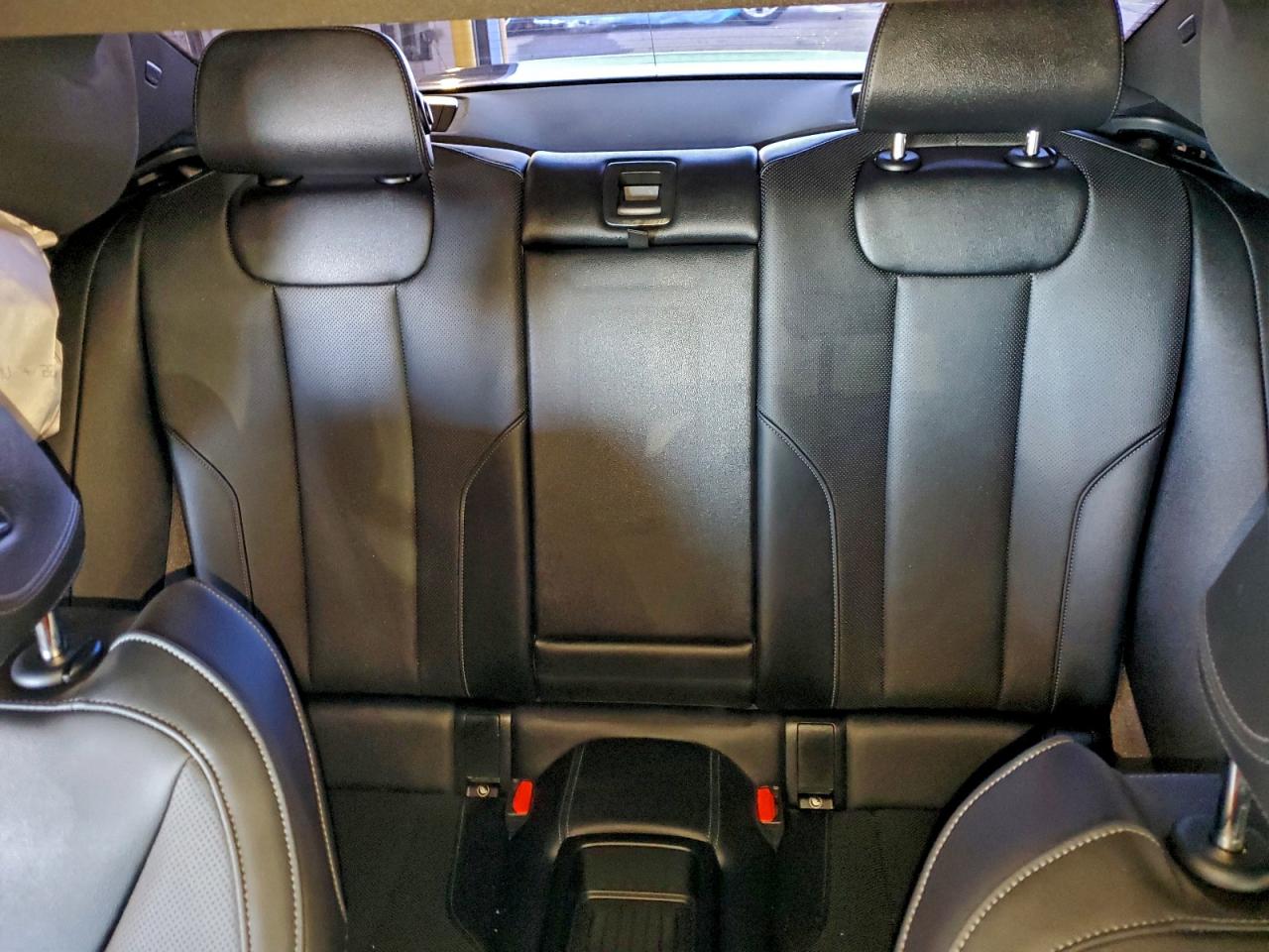 BMW 2 Series Image 3