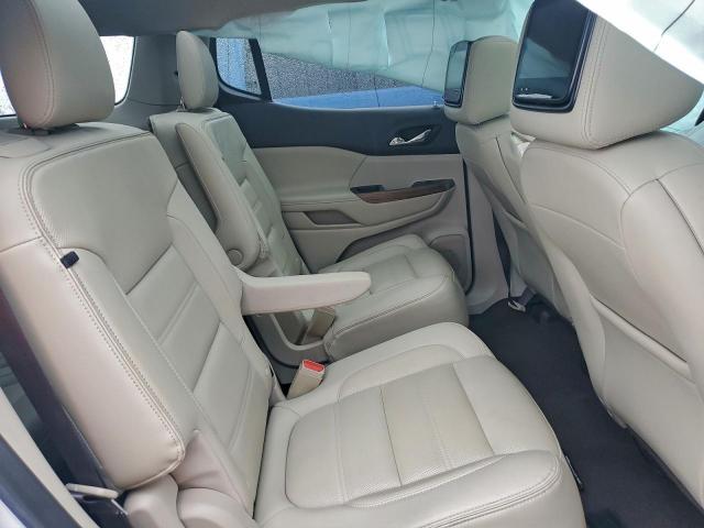 GMC Acadia Denali Image 7